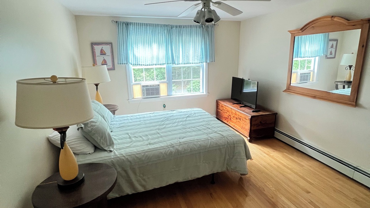 Photo of Bedroom in Charlestown