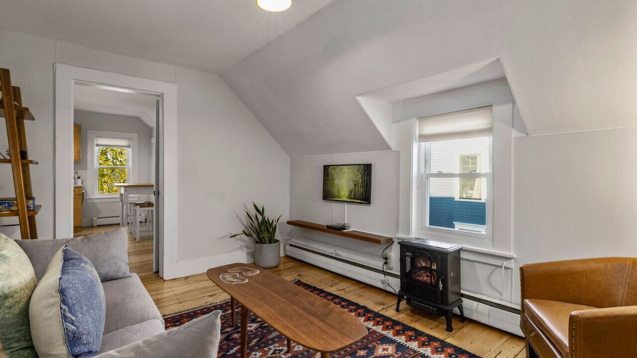 Photo of Livingroom in Portsmouth