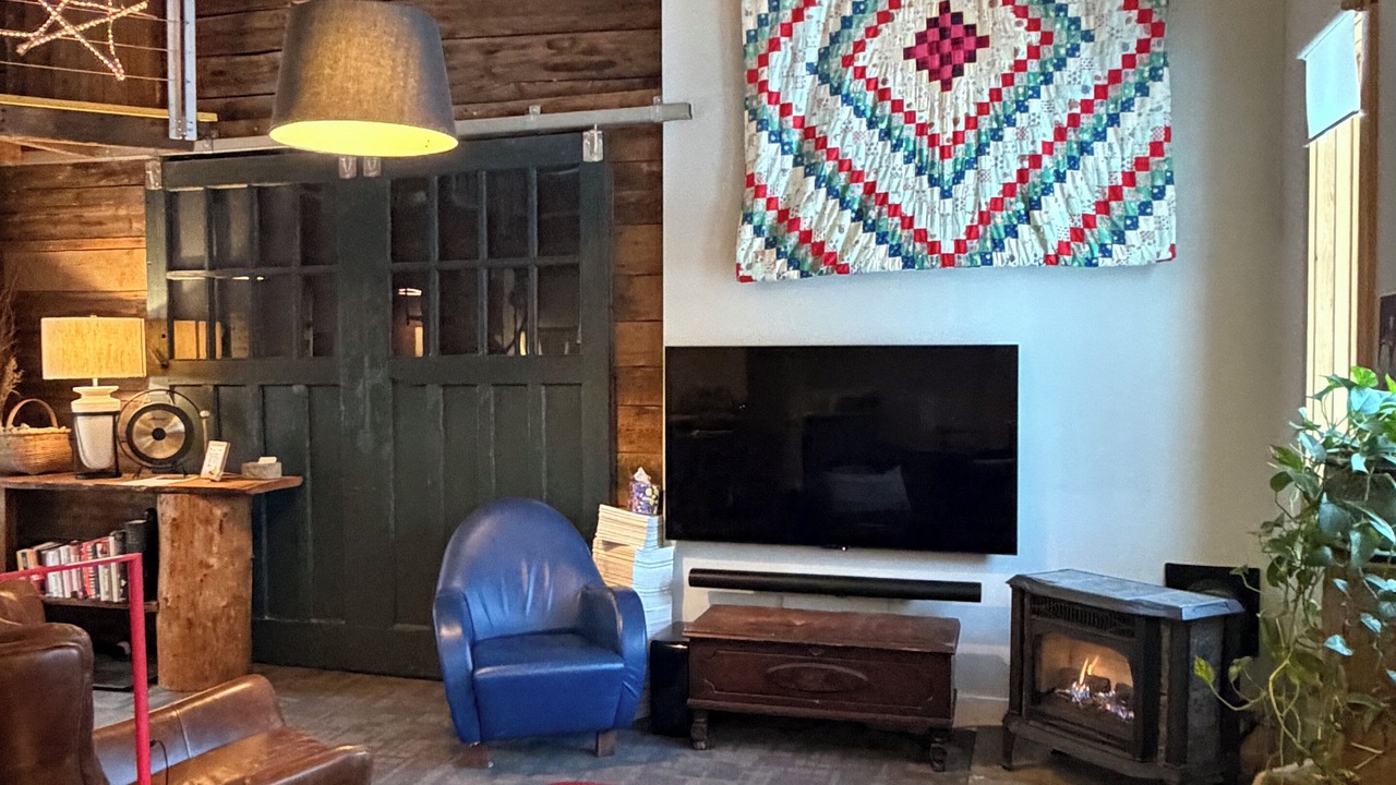 Photo of Livingroom in Manchester Center