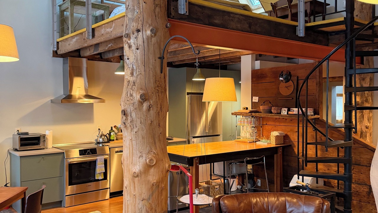 Photo of Livingroom in Manchester Center