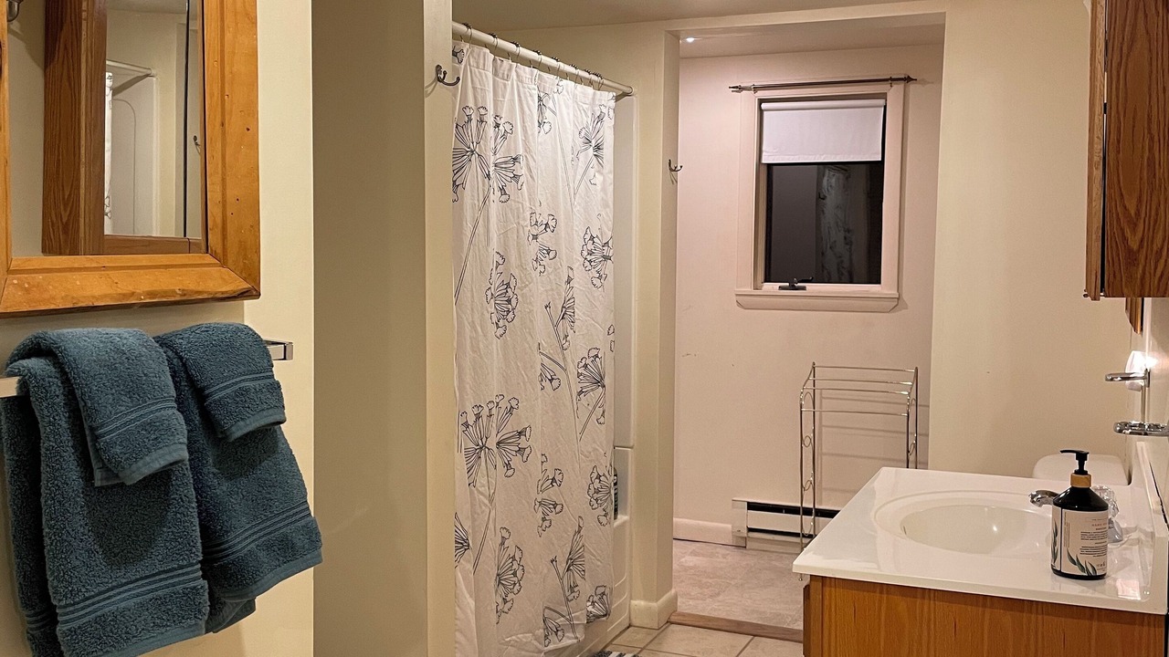 Photo of Bathroom in Waterbury Center