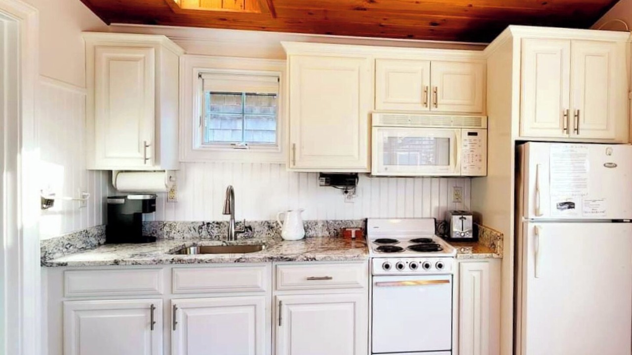 Photo of Kitchen in West Yarmouth