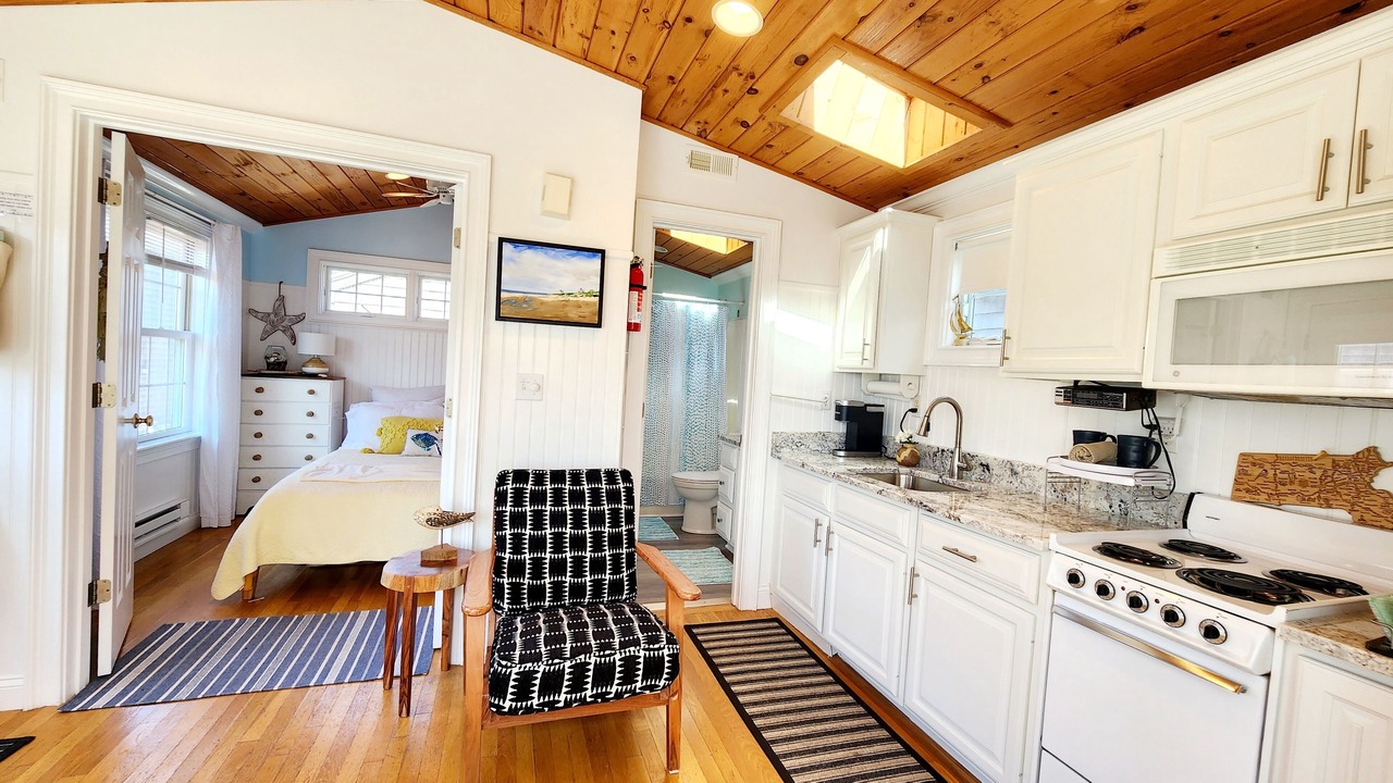 Photo of Kitchen in West Yarmouth