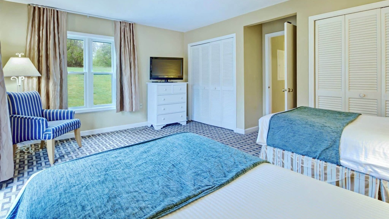 Photo of Bedroom in Jamestown