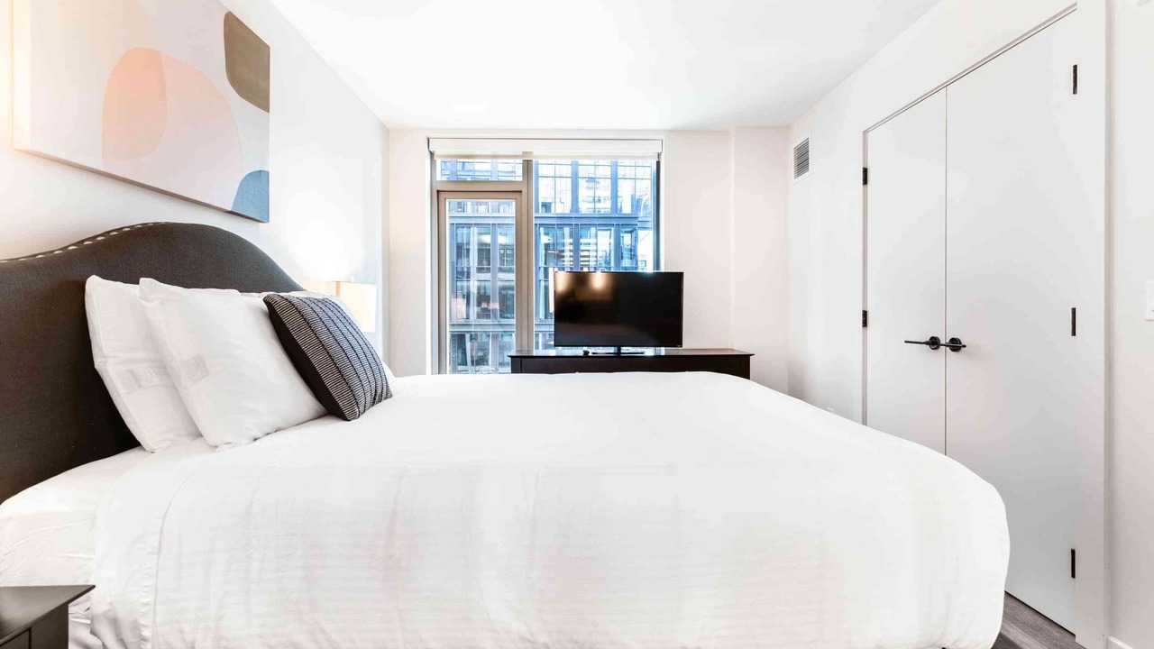 Photo of Bedroom in Seaport District