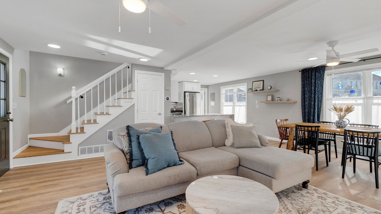 Photo of Livingroom in Hampton
