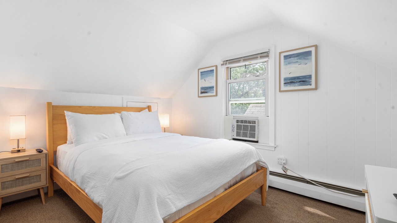 Photo of Bedroom in Bristol