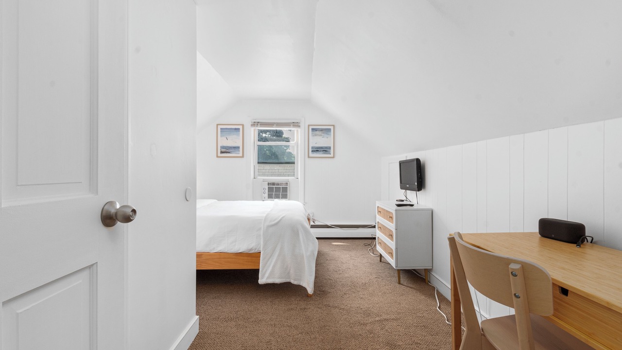 Photo of Bedroom in Bristol
