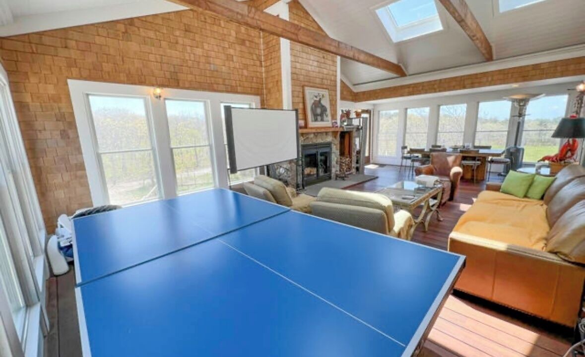 Photo of Livingroom in Edgartown