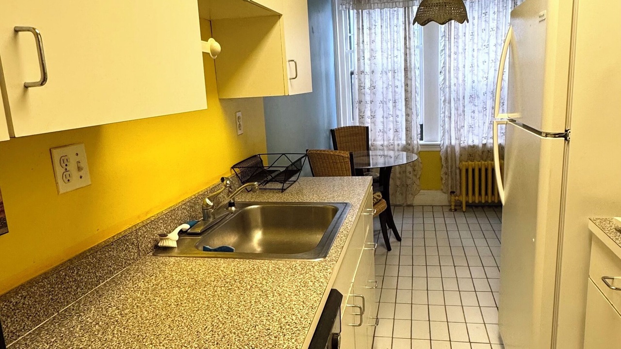 Photo of Kitchen in Cleveland Circle