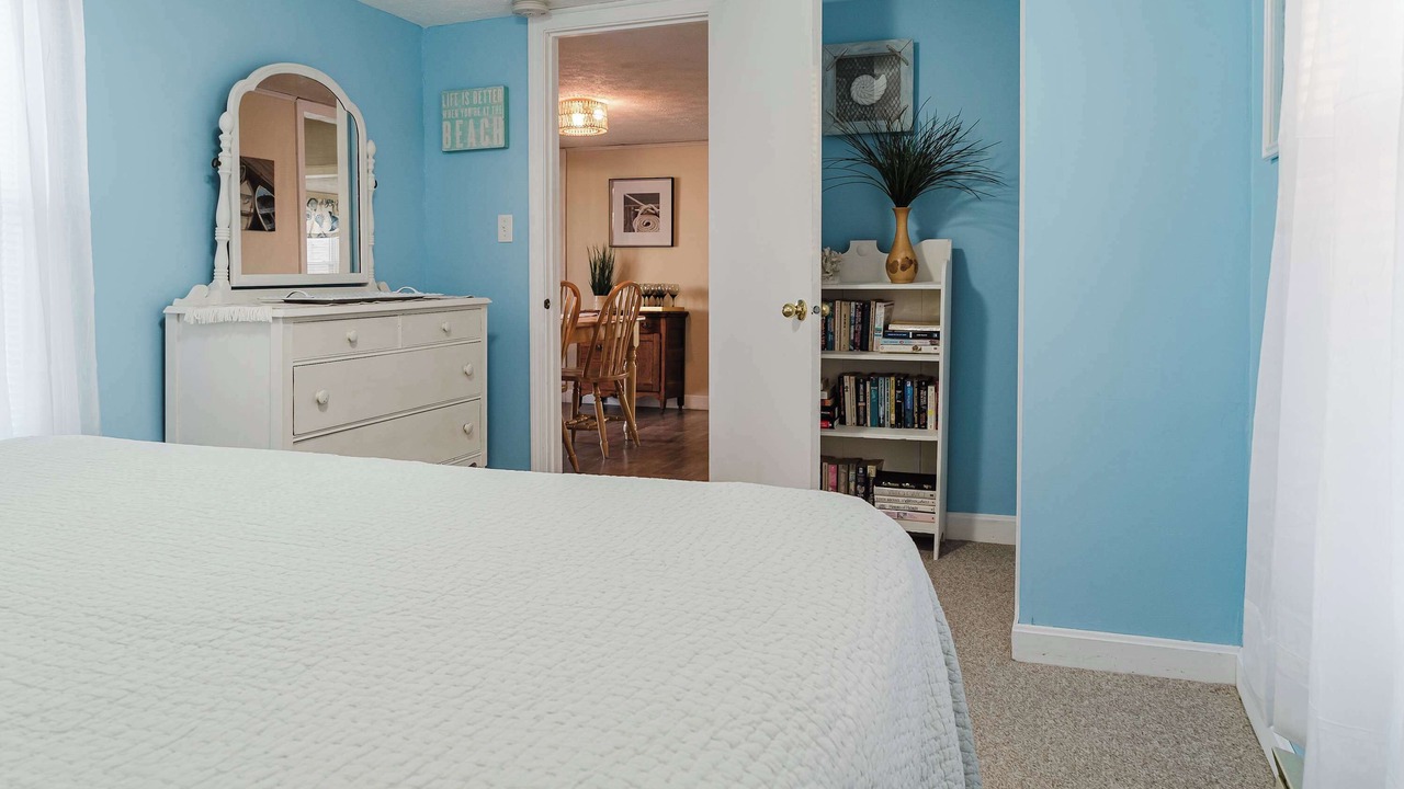Photo of Bedroom in Wells Beach