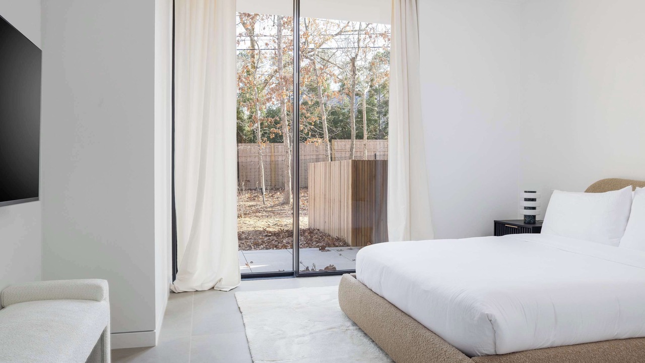 Photo of Bedroom in Northwest Harbor