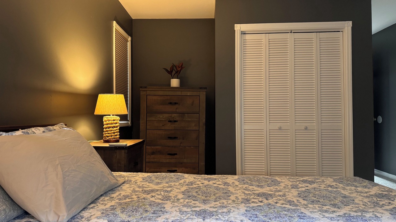 Photo of Bedroom in Mount Marion