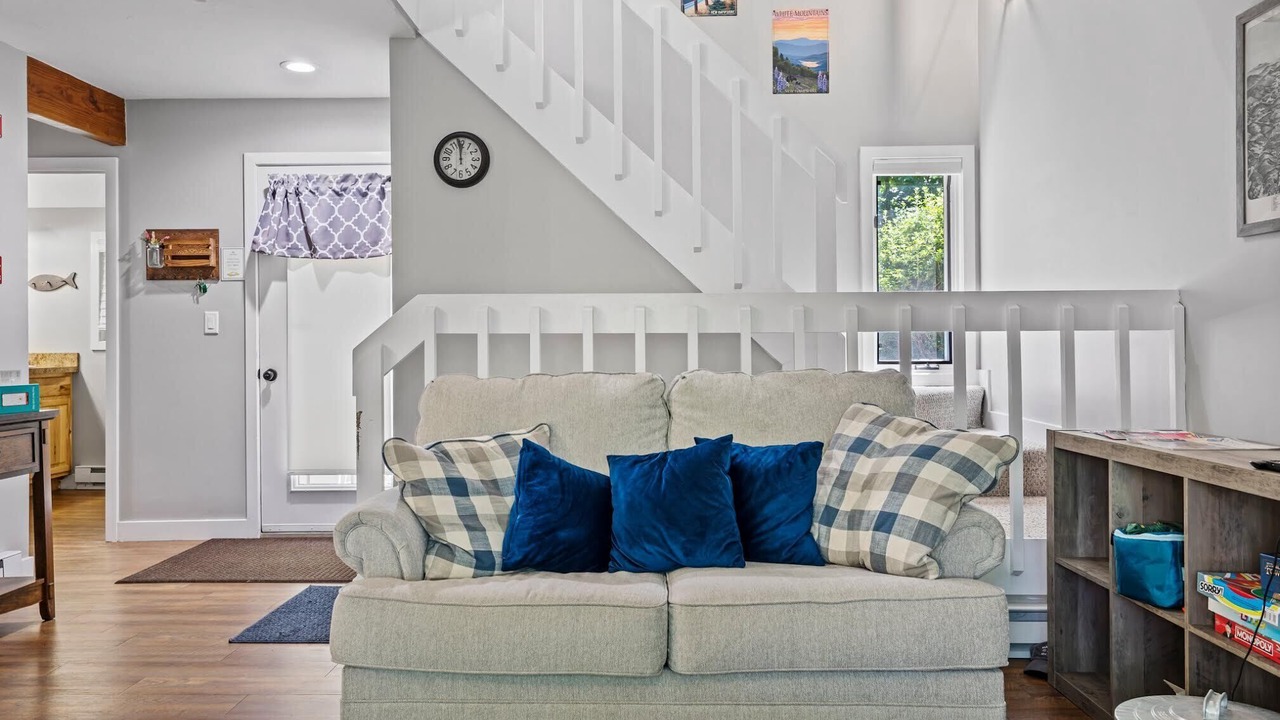 Photo of Livingroom in Gilford