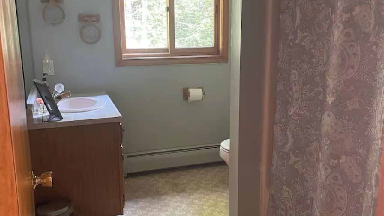 Photo of Bathroom in Moultonborough