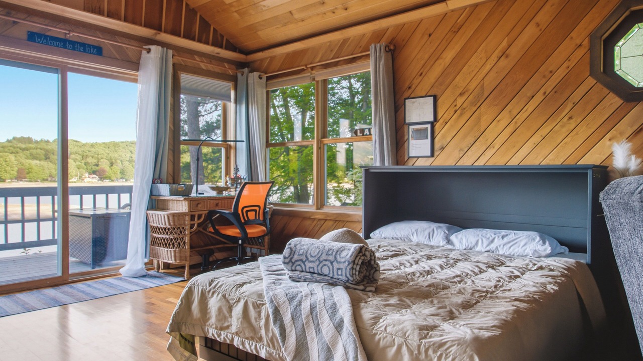 Photo of Bedroom in Hamilton