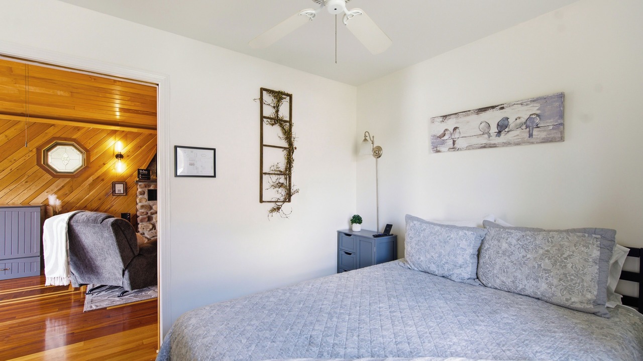 Photo of Bedroom in Hamilton