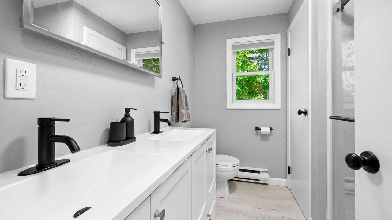 Photo of Bathroom in Mashpee