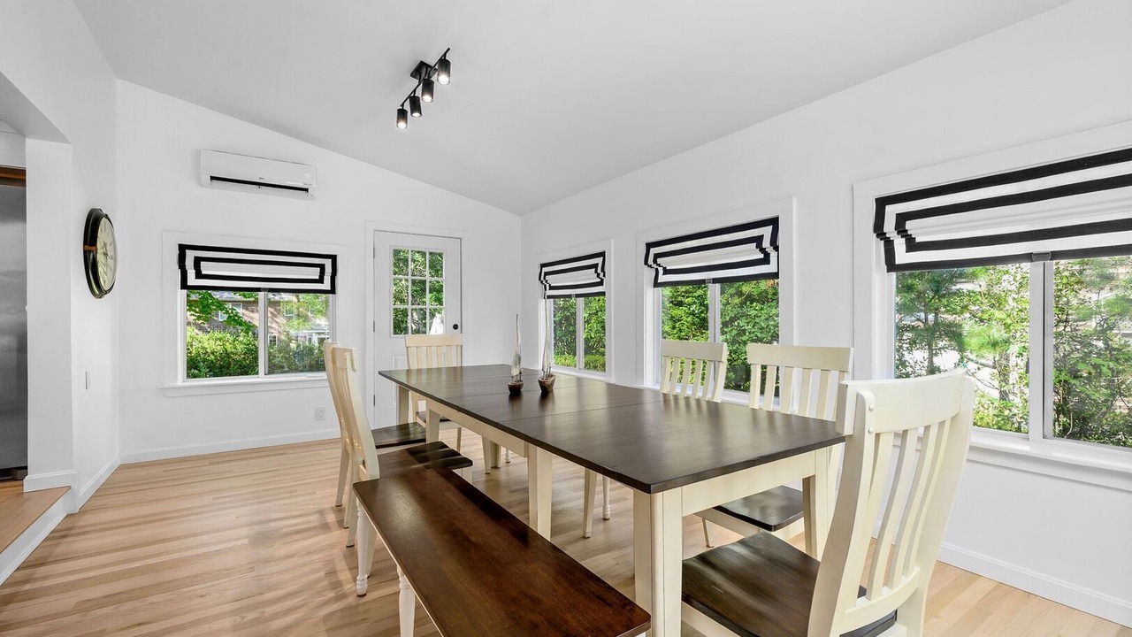 Photo of Bedroom in Mashpee