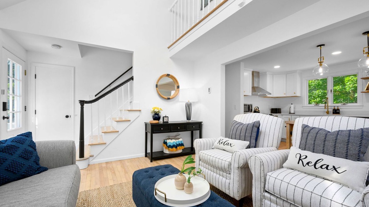 Photo of Bedroom in Mashpee