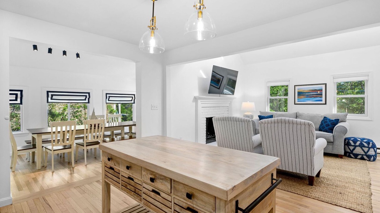 Photo of Bedroom in Mashpee