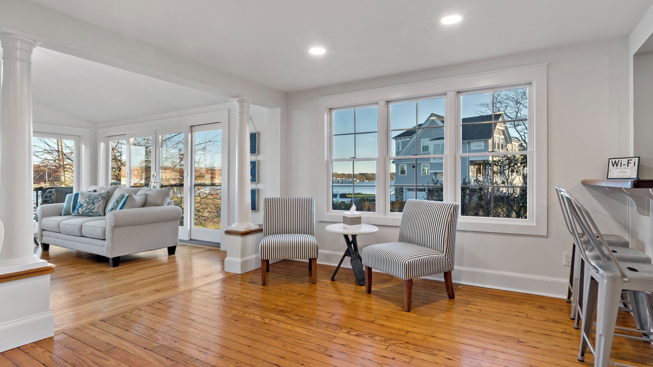 Photo of Livingroom in Warren