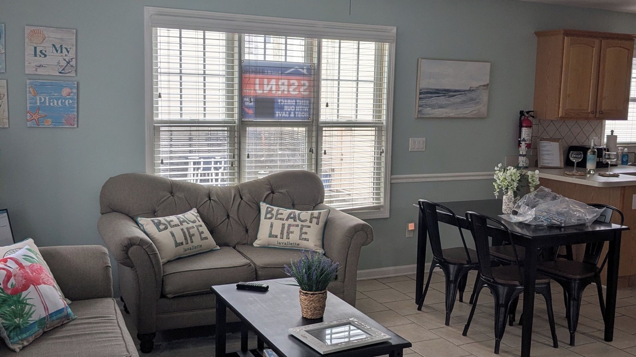 Photo of Livingroom in Ocean Beach I