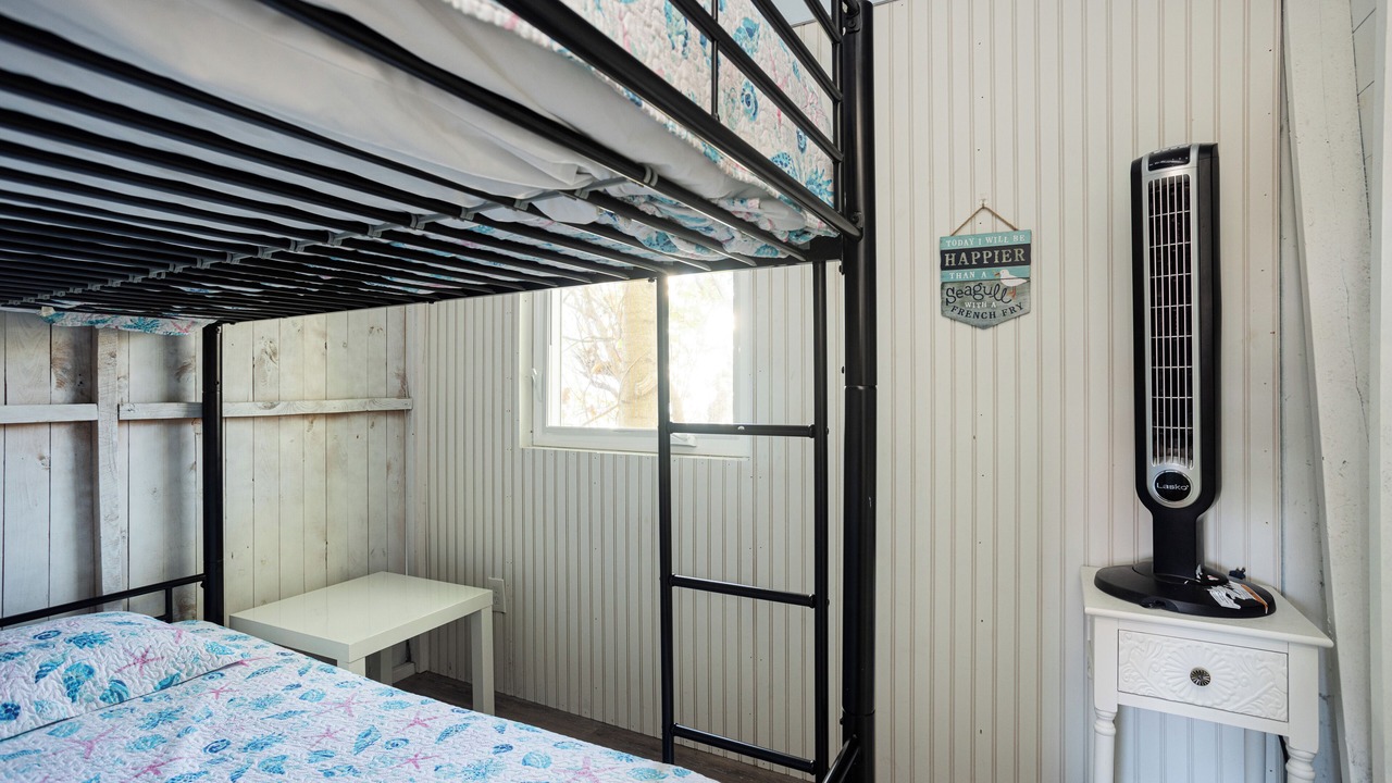 Photo of Bedroom in York Beach