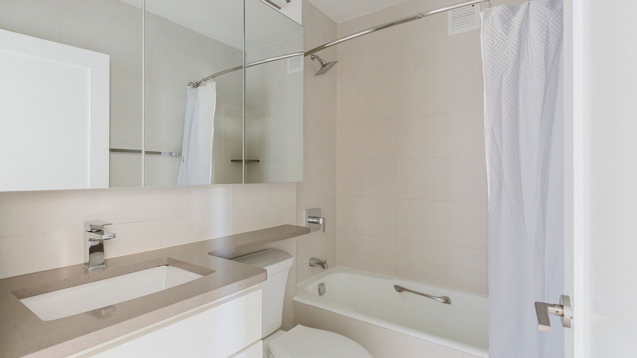 Photo of Bathroom in Kips Bay