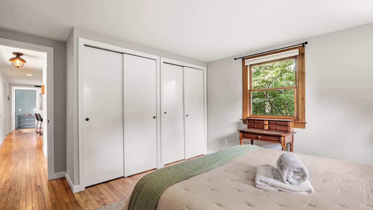Photo of Bedroom in Eastham