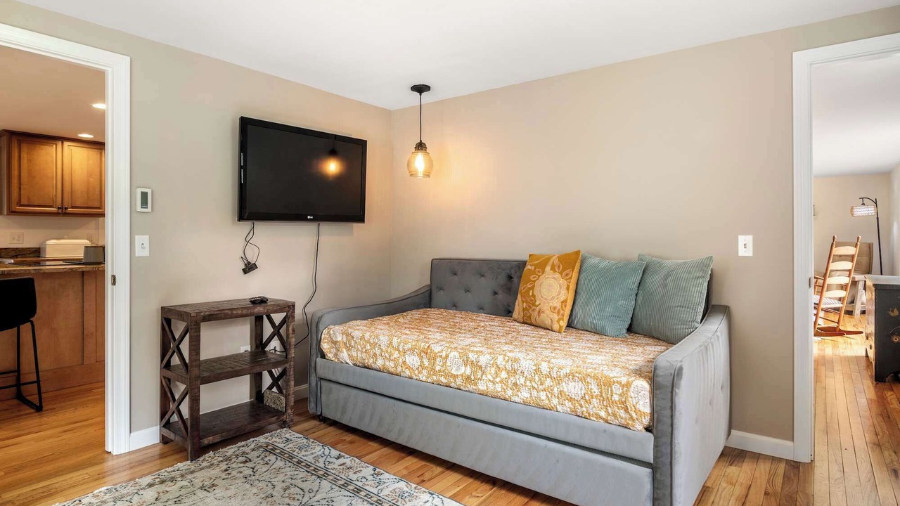 Photo of Bedroom in Eastham