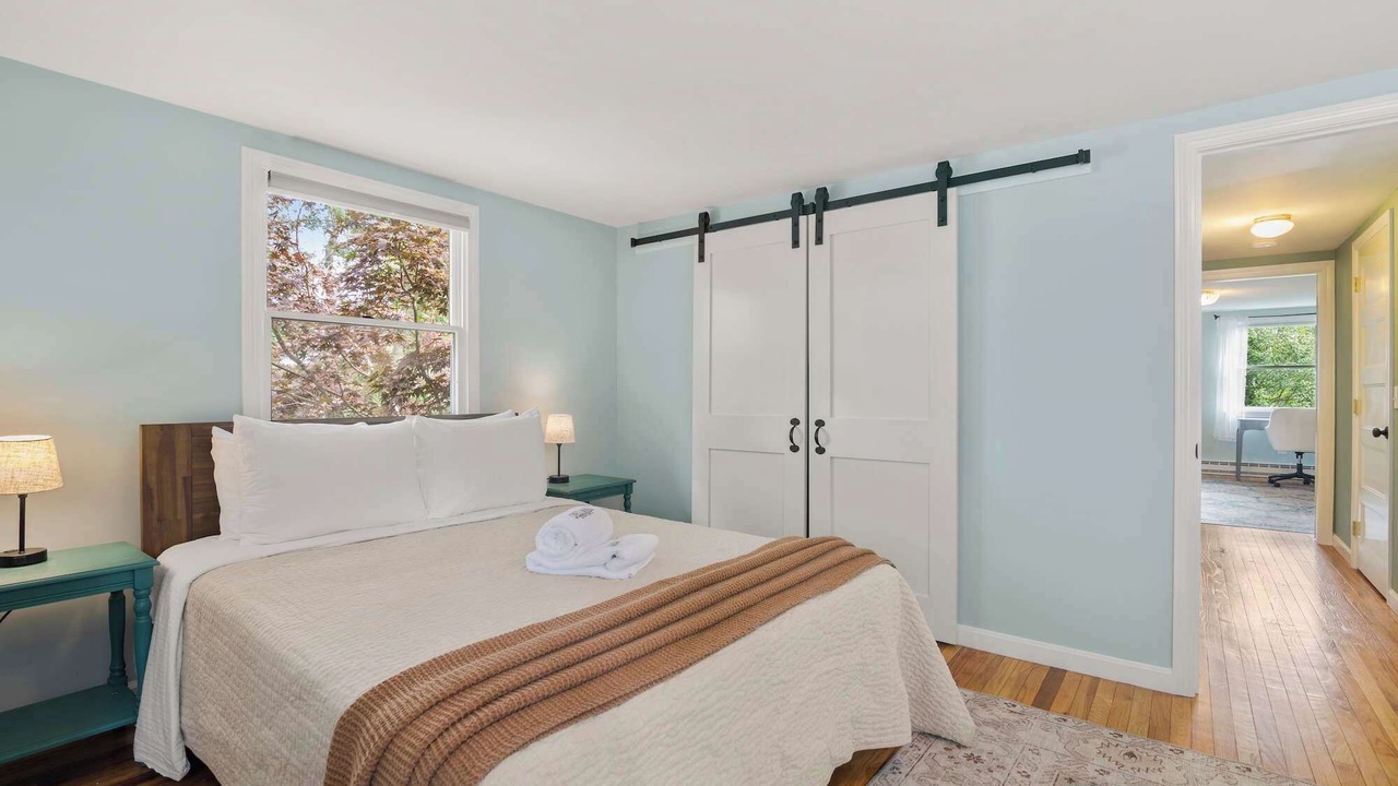 Photo of Bedroom in Eastham
