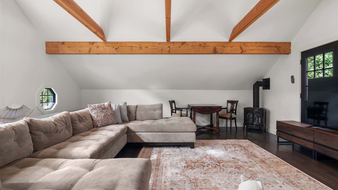 Photo of Livingroom in Eastham