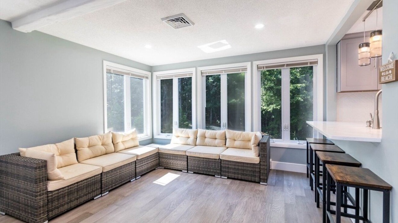 Photo of Livingroom in South Dennis