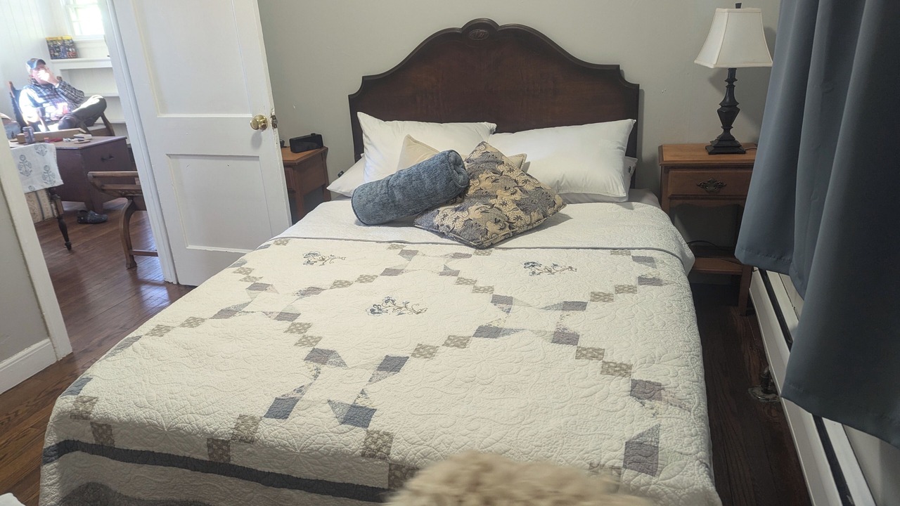 Photo of Bedroom in Bethel