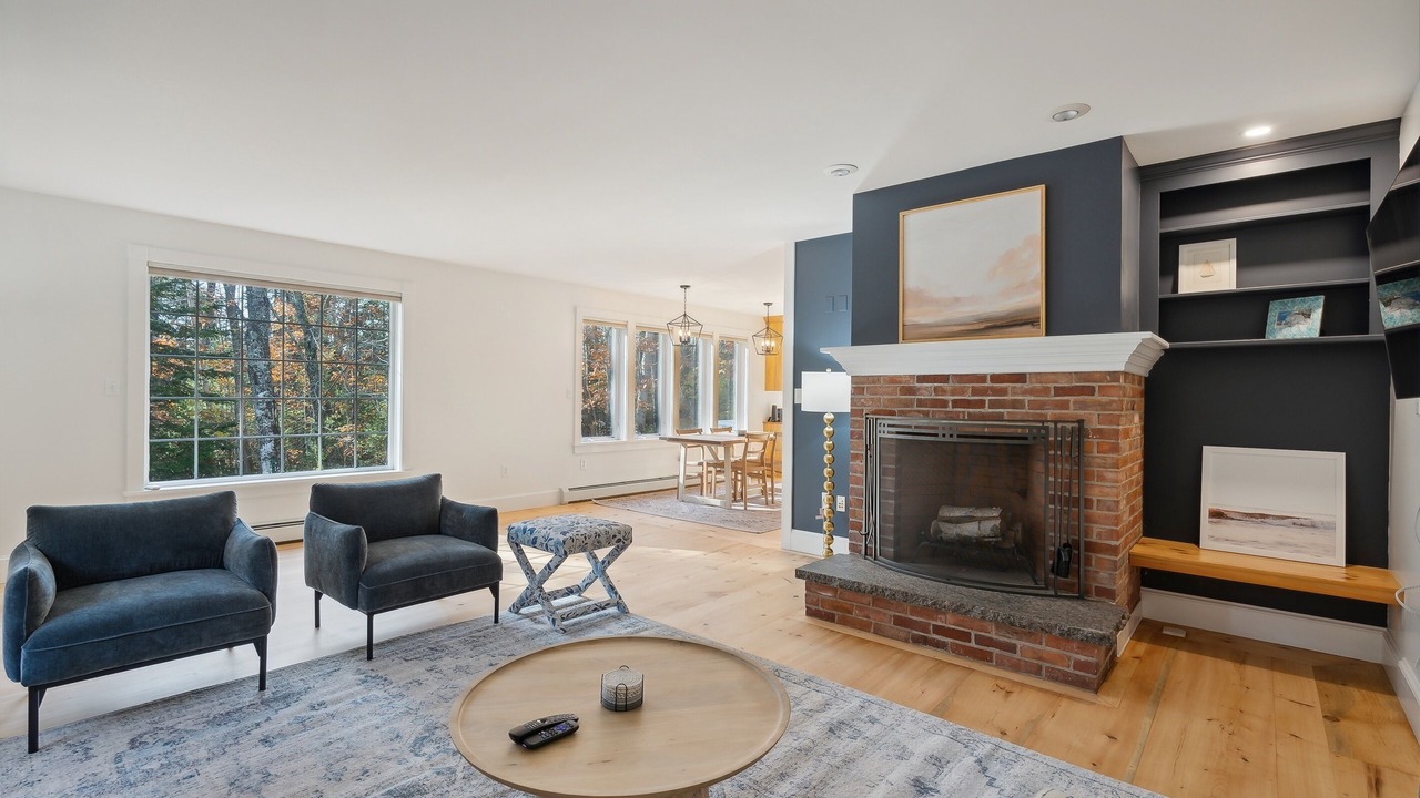 Photo of Livingroom in Kennebunk
