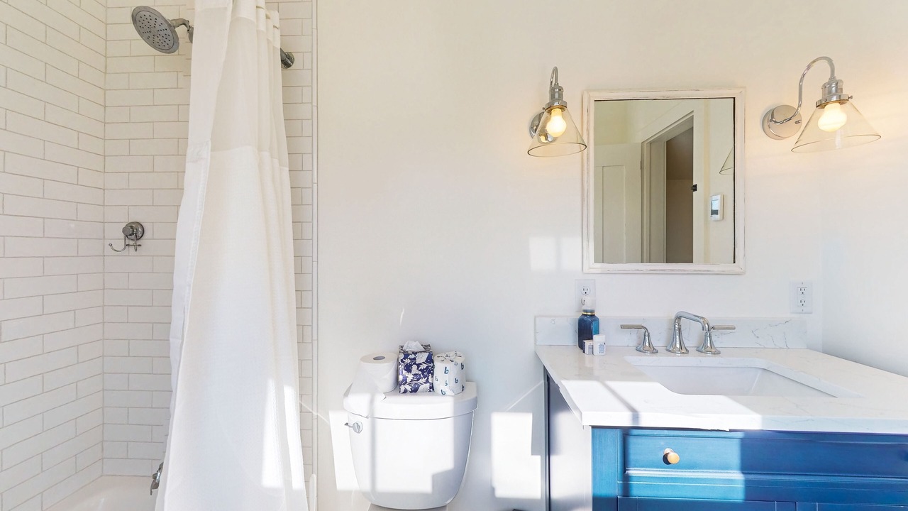 Photo of Bathroom in South Londonderry