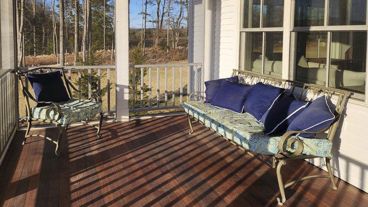 Photo of Patio Balcony in South Londonderry