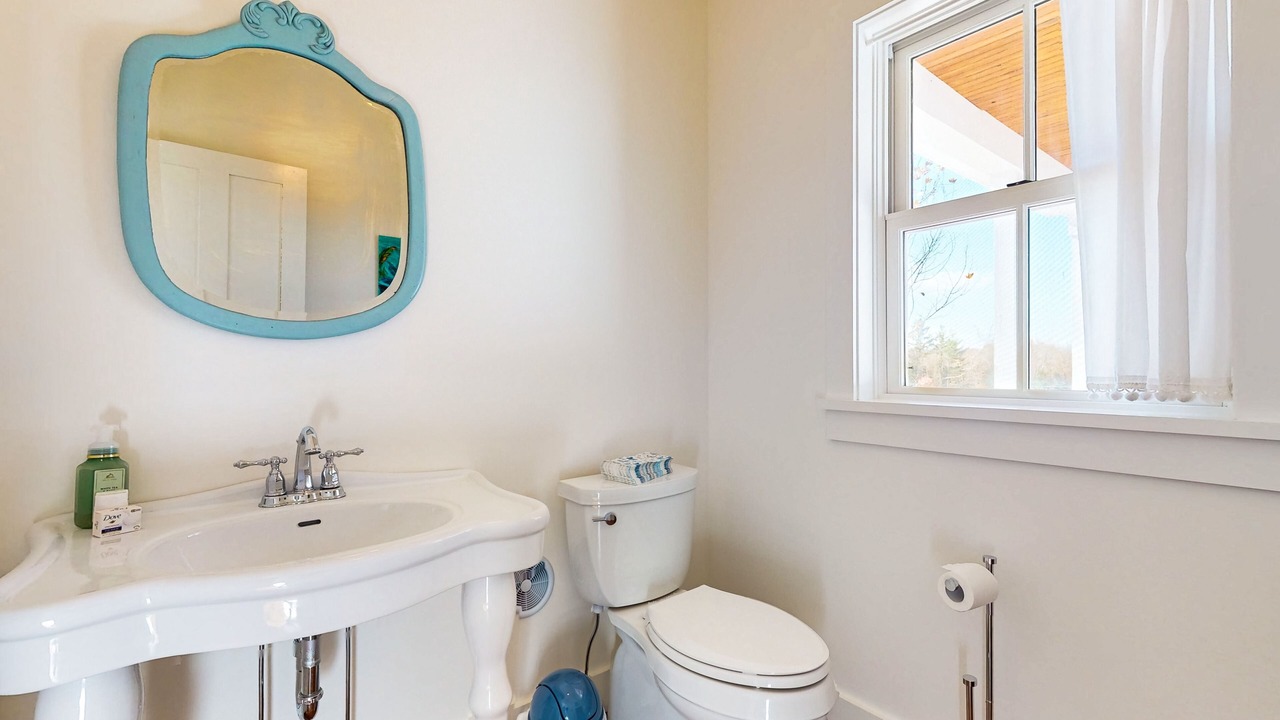 Photo of Bathroom in South Londonderry