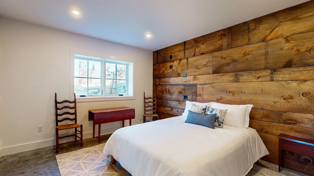 Photo of Bedroom in South Londonderry