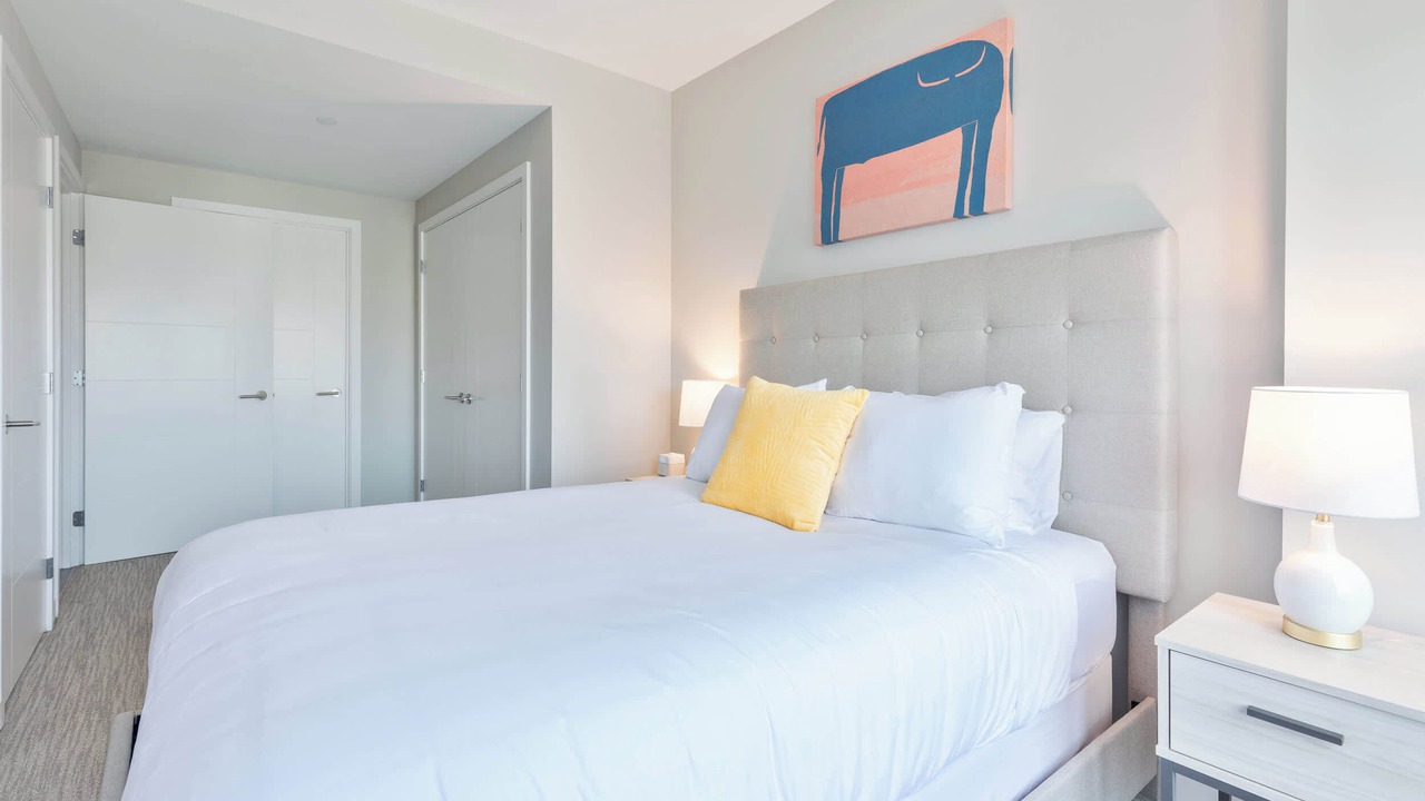 Photo of Bedroom in Seaport District