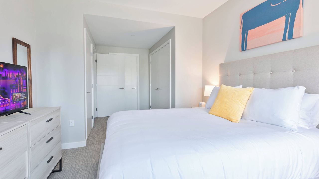 Photo of Bedroom in Seaport District
