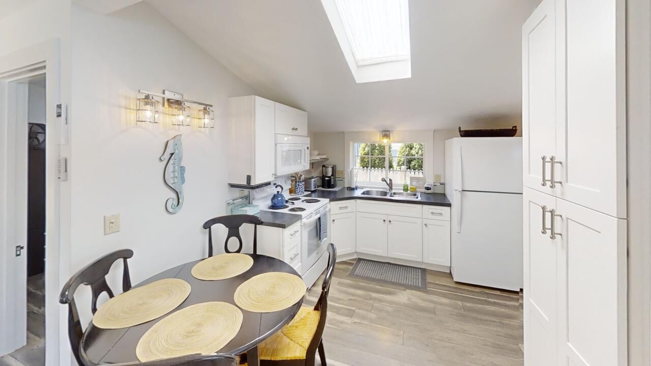 Photo of Kitchen in West Yarmouth