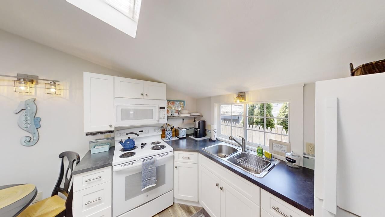 Photo of Kitchen in West Yarmouth