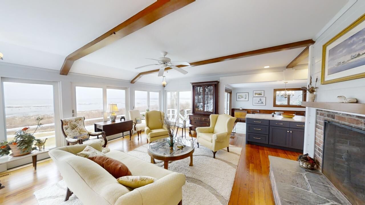 Photo of Livingroom in Barnstable