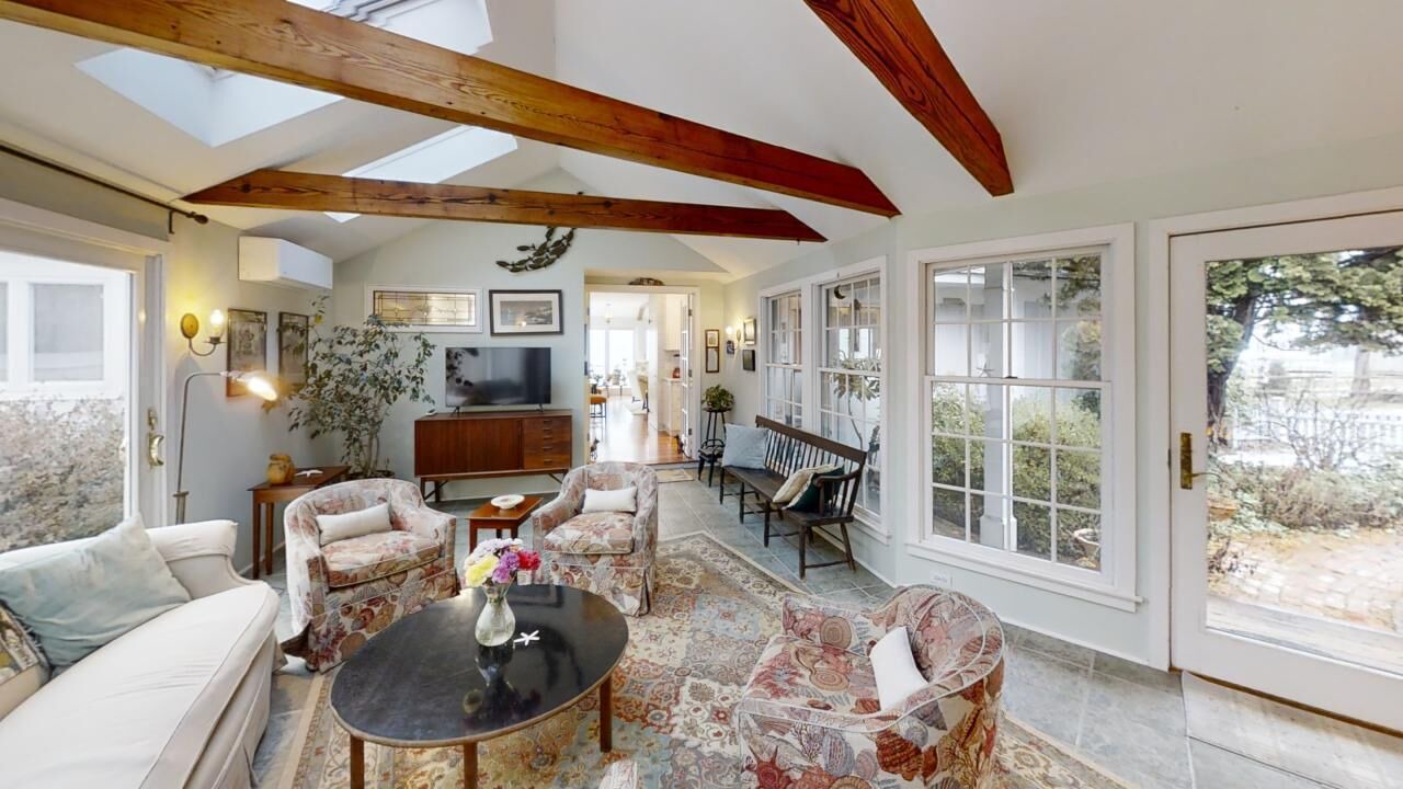 Photo of Livingroom in Barnstable