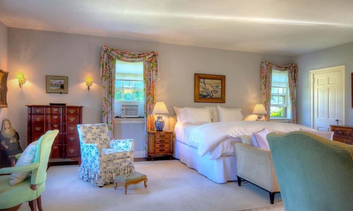 Photo of Bedroom in Ocean Drive