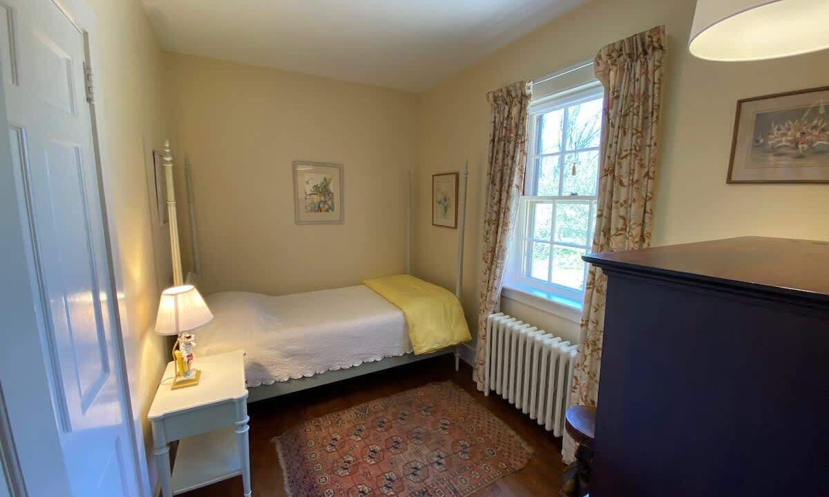 Photo of Bedroom in Ocean Drive