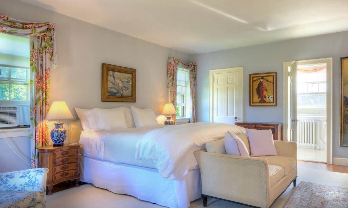 Photo of Bedroom in Ocean Drive