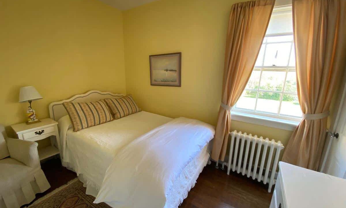 Photo of Bedroom in Ocean Drive